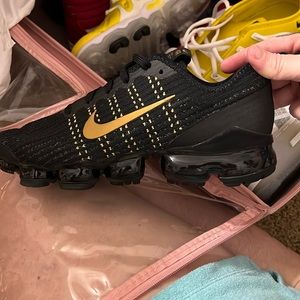Brand new Nike sneakers. Vapormax